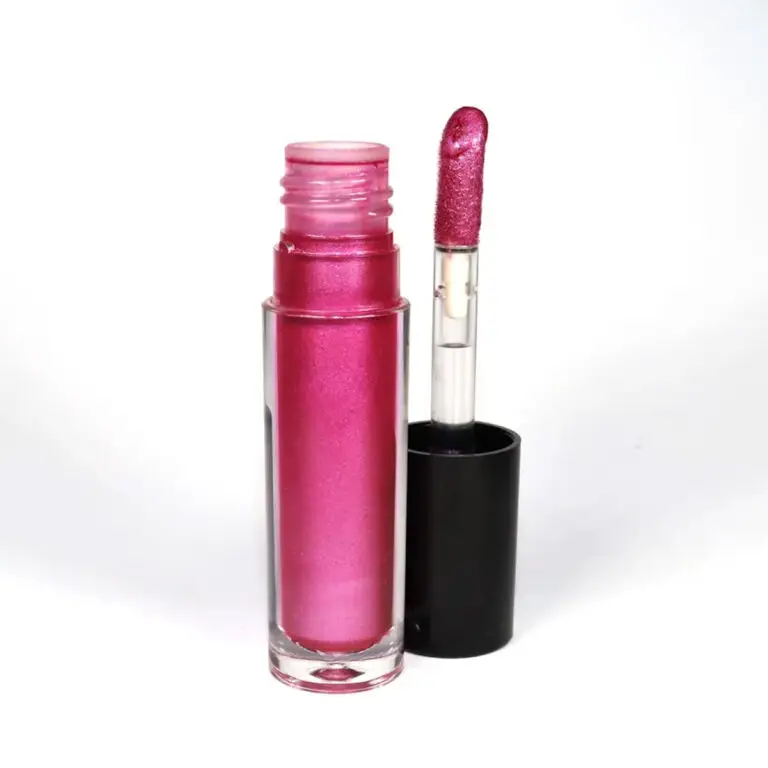 Jelly Lip Gloss Metallic Berry from ECKART's Drama Drama Baby Concept