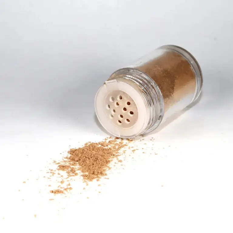 Glass Swan Foundation Powder